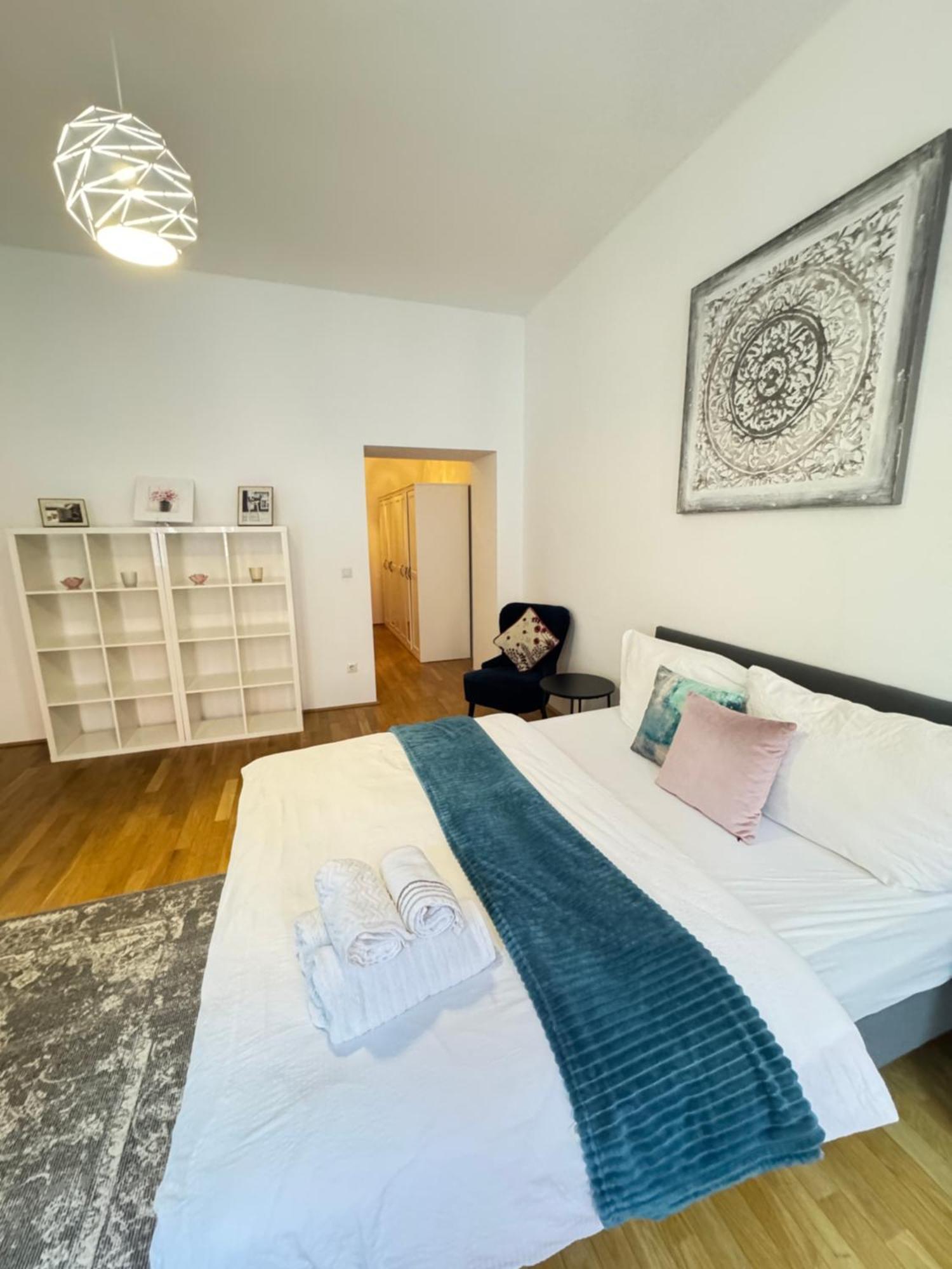 Charming Flat & Balcony Near Central Station L Bg5 Βιέννη Εξωτερικό φωτογραφία